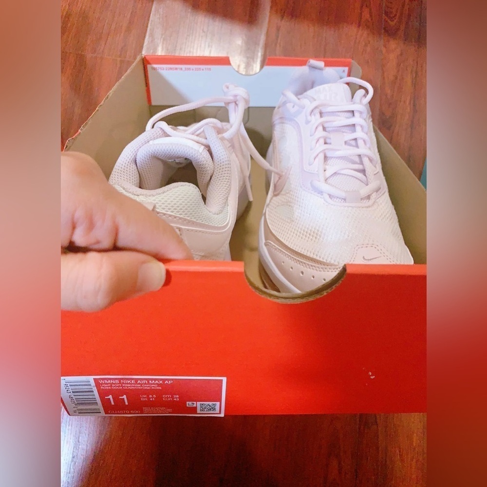 NWT Nike Air Max AP Women’s Shoes 11 light pink‎ color - Picture 11 of 12